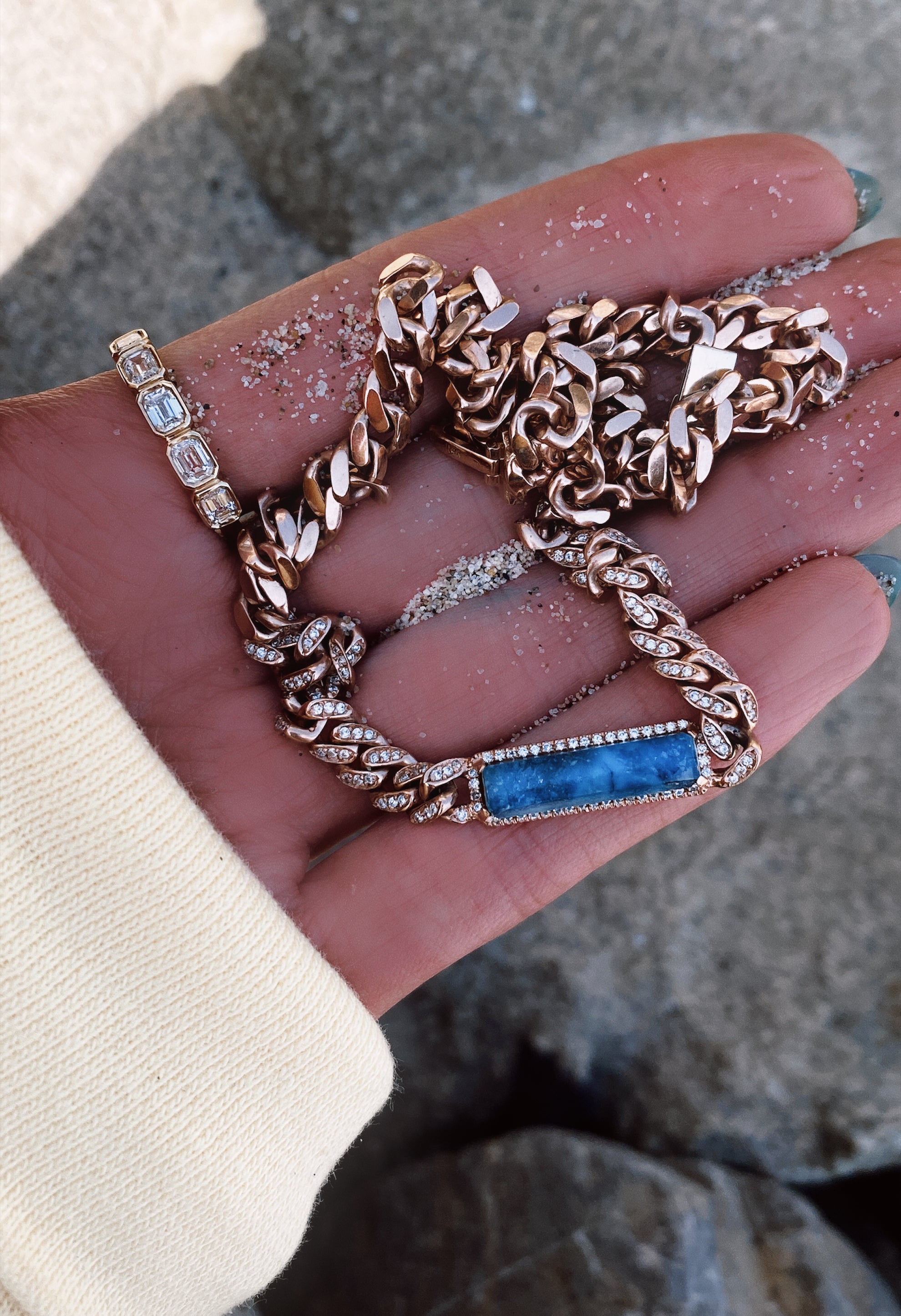 Yellow gold and diamond chain link lapis choker