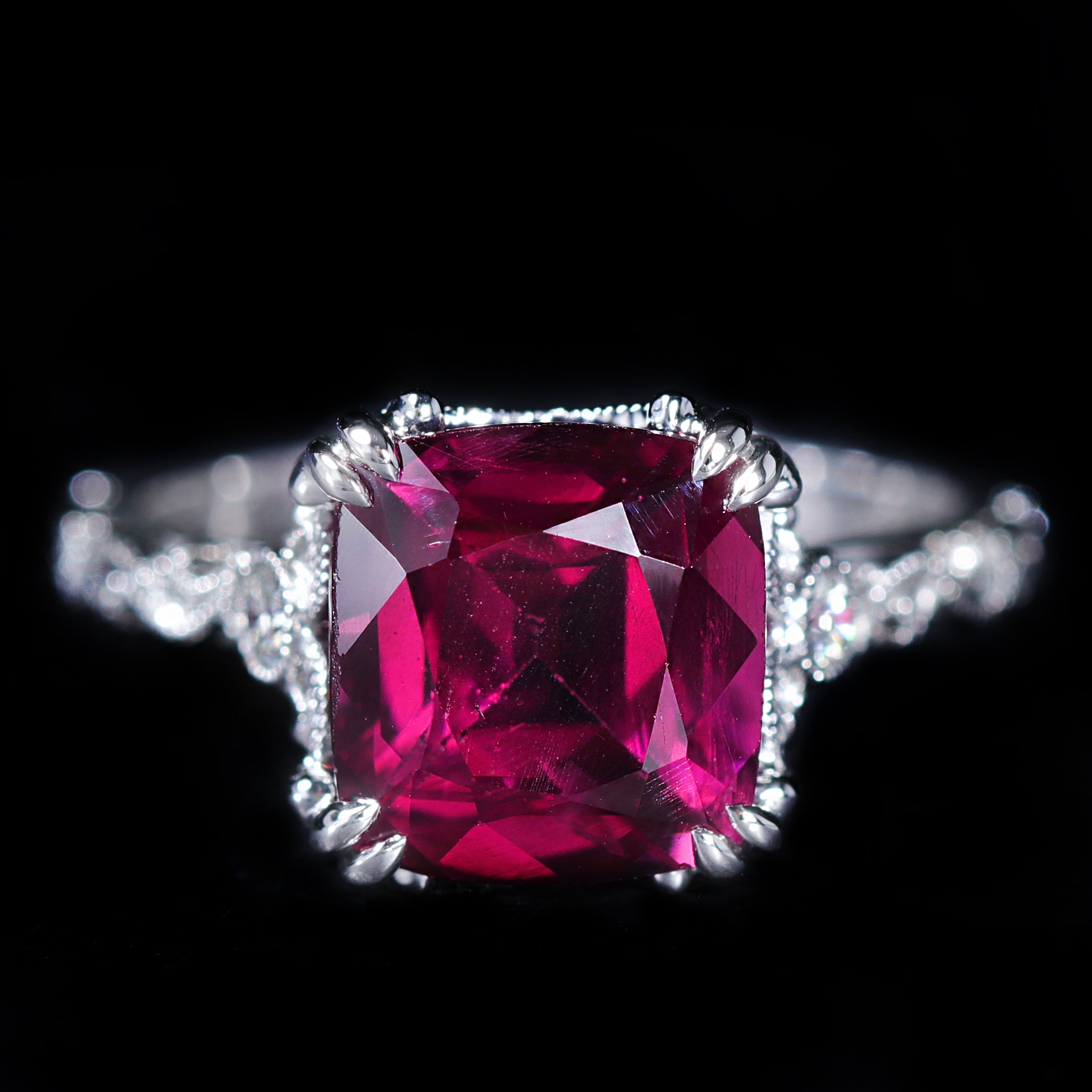 White Gold 4.18 Carat Rhodolite Garnet and Diamond Ring