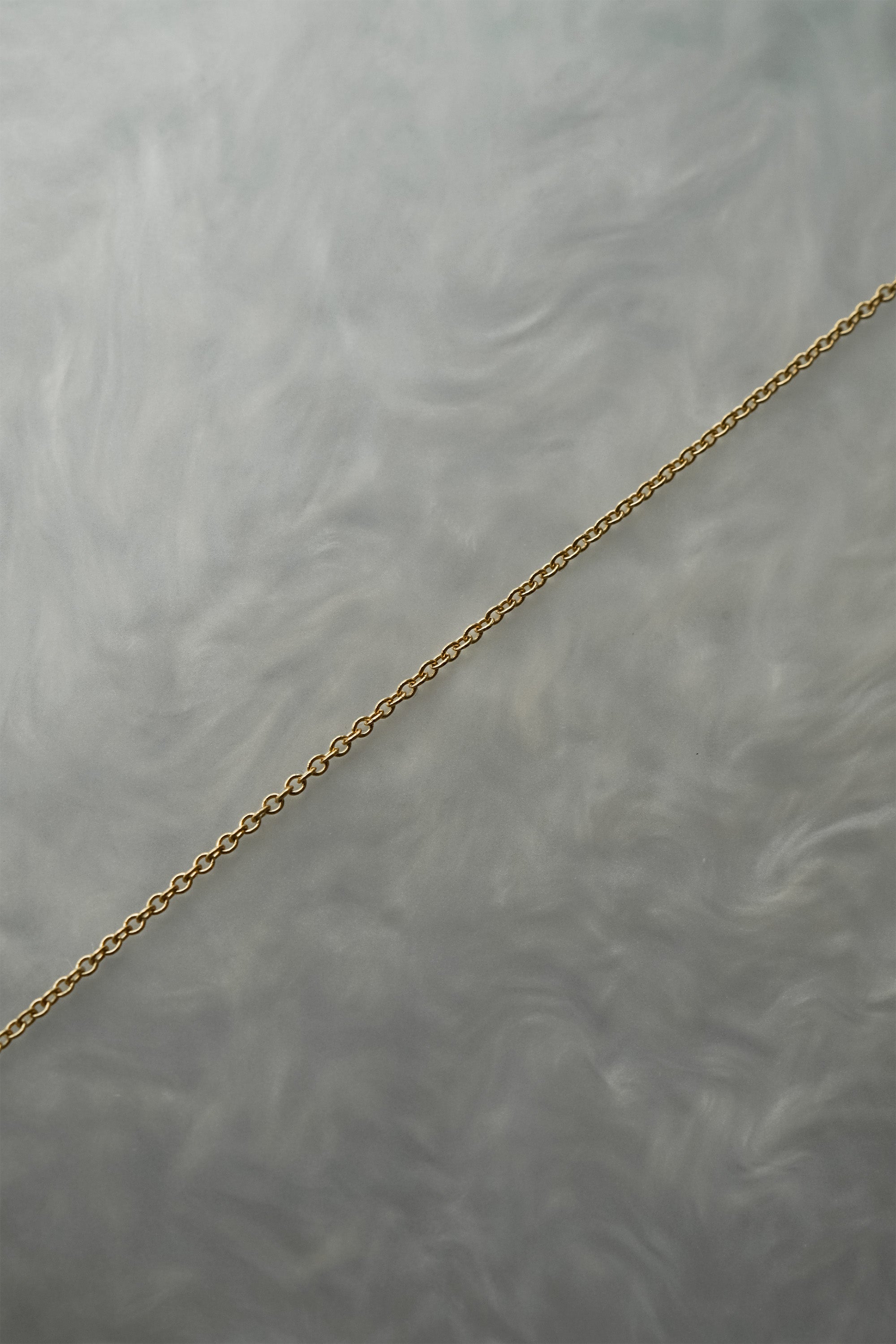 Petite Smooth Oval Chain