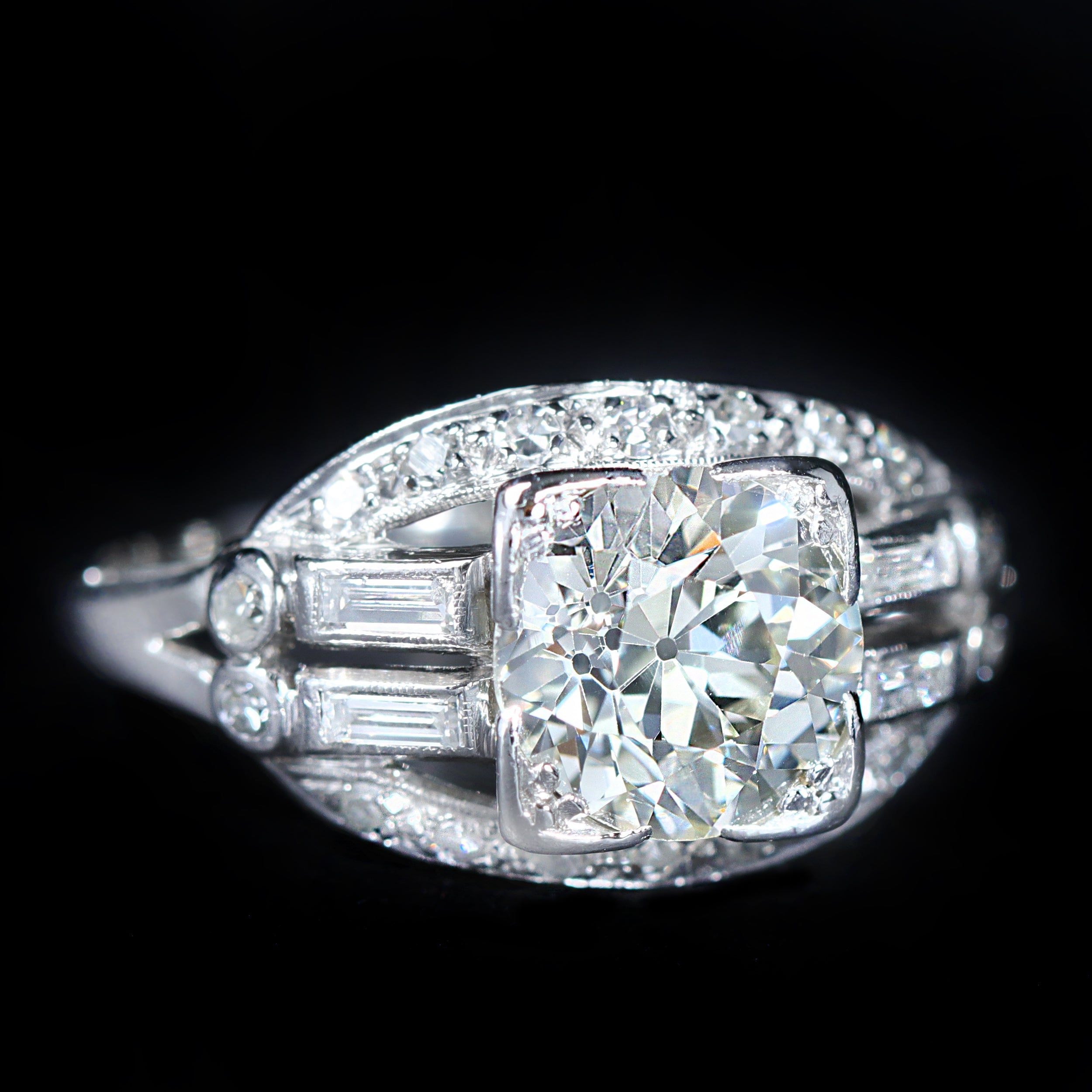 Art Deco 2.10 Carat Old European Cut Diamond Ring
