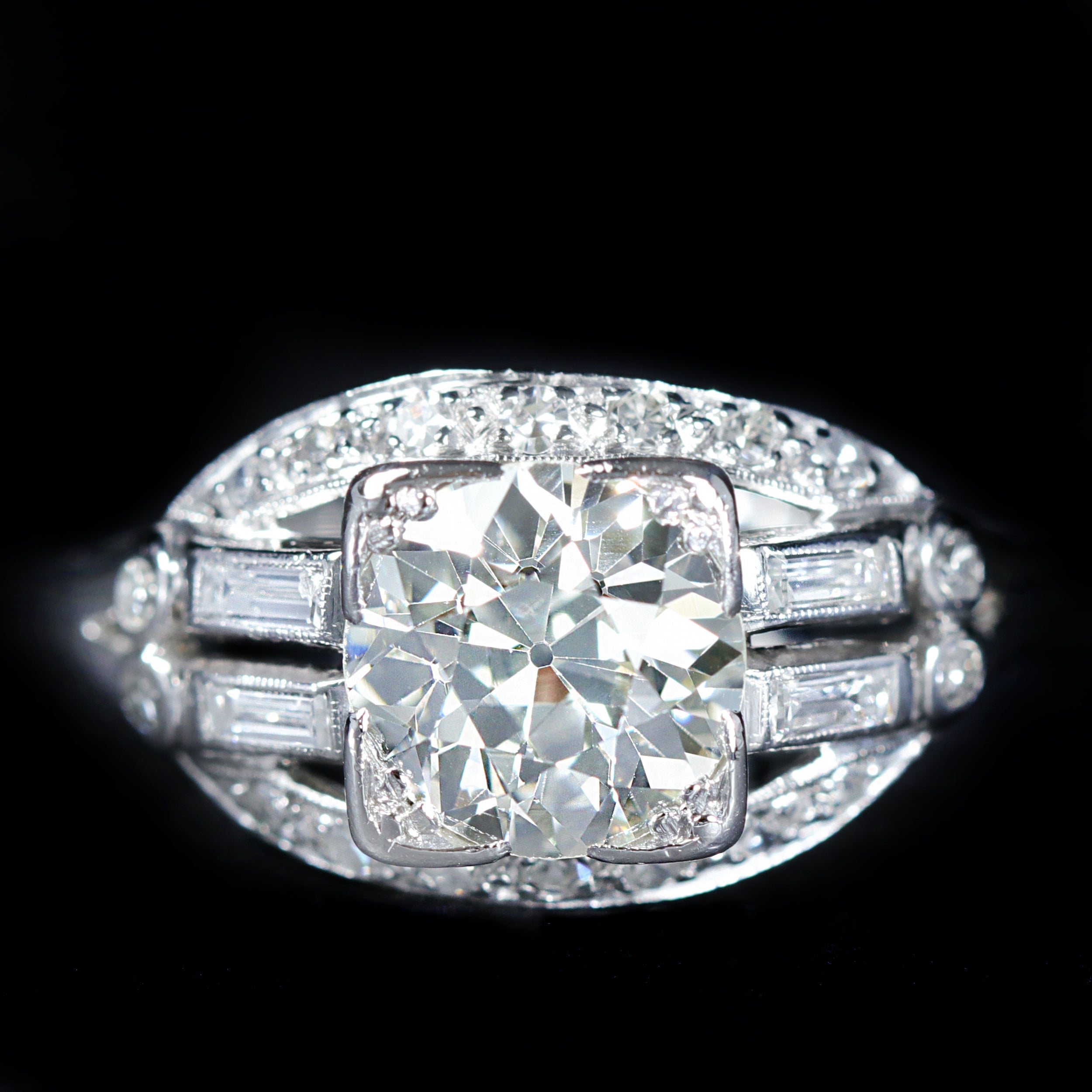 Art Deco 2.10 Carat Old European Cut Diamond Ring
