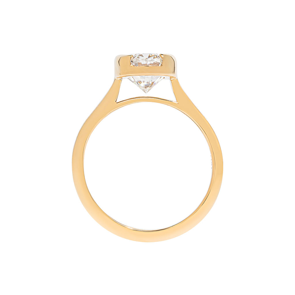 Presley Oval Ring