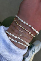 14kt gold fresh water pearl bracelet