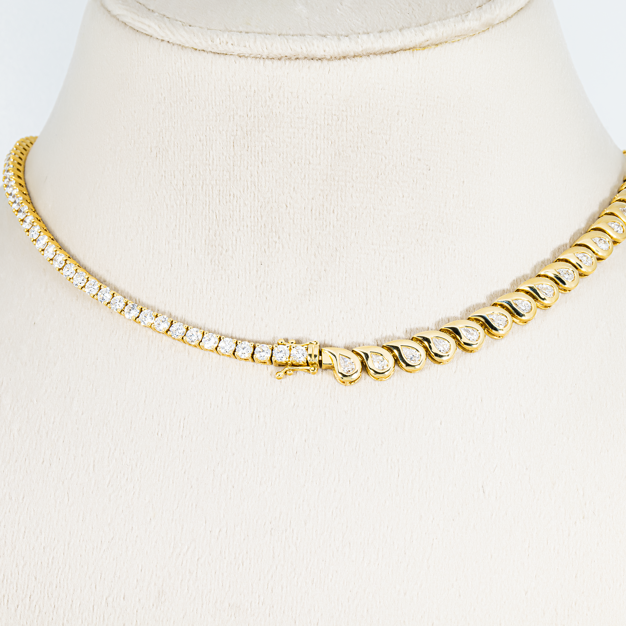 Yellow Gold Two Faced Graduated Pear Cut Diamond Drop Necklace