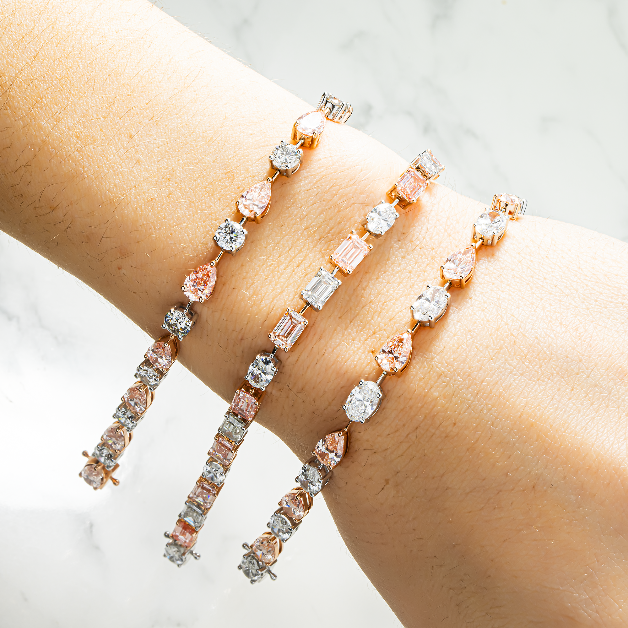 14K Two Tone Pear Cut Fancy Pink & White Diamond Satellite Bracelet 12.37ct