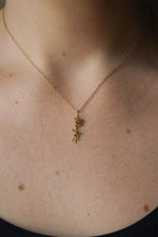 Create your own Asrai Garden Bouquet Pendant