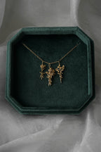 Create your own Asrai Garden Bouquet Pendant