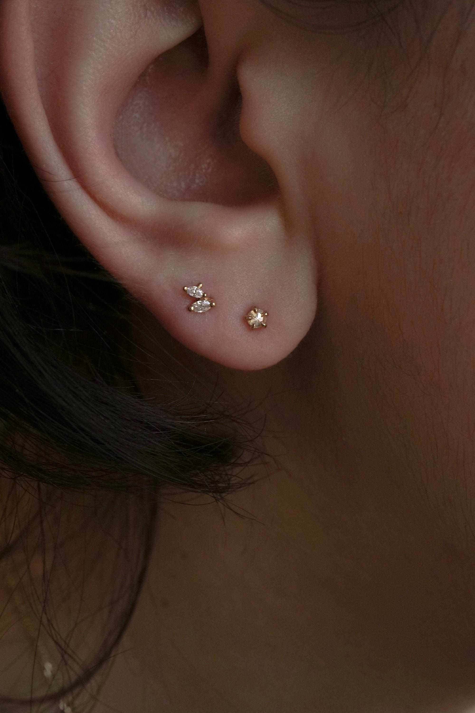 Moondew Stud with Alternate Stone