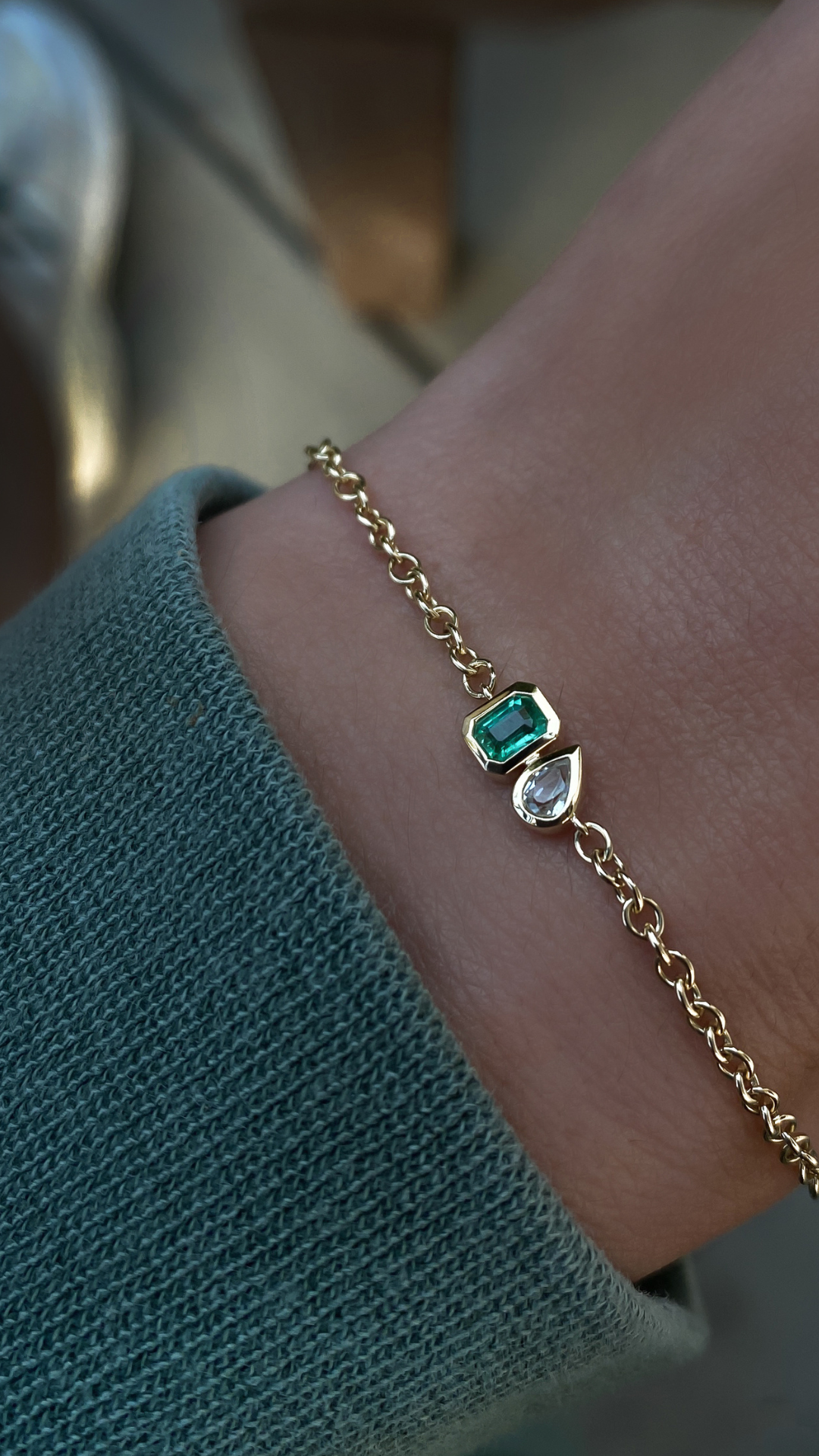 Yellow Gold emerald and white sapphire duo bezel bracelet