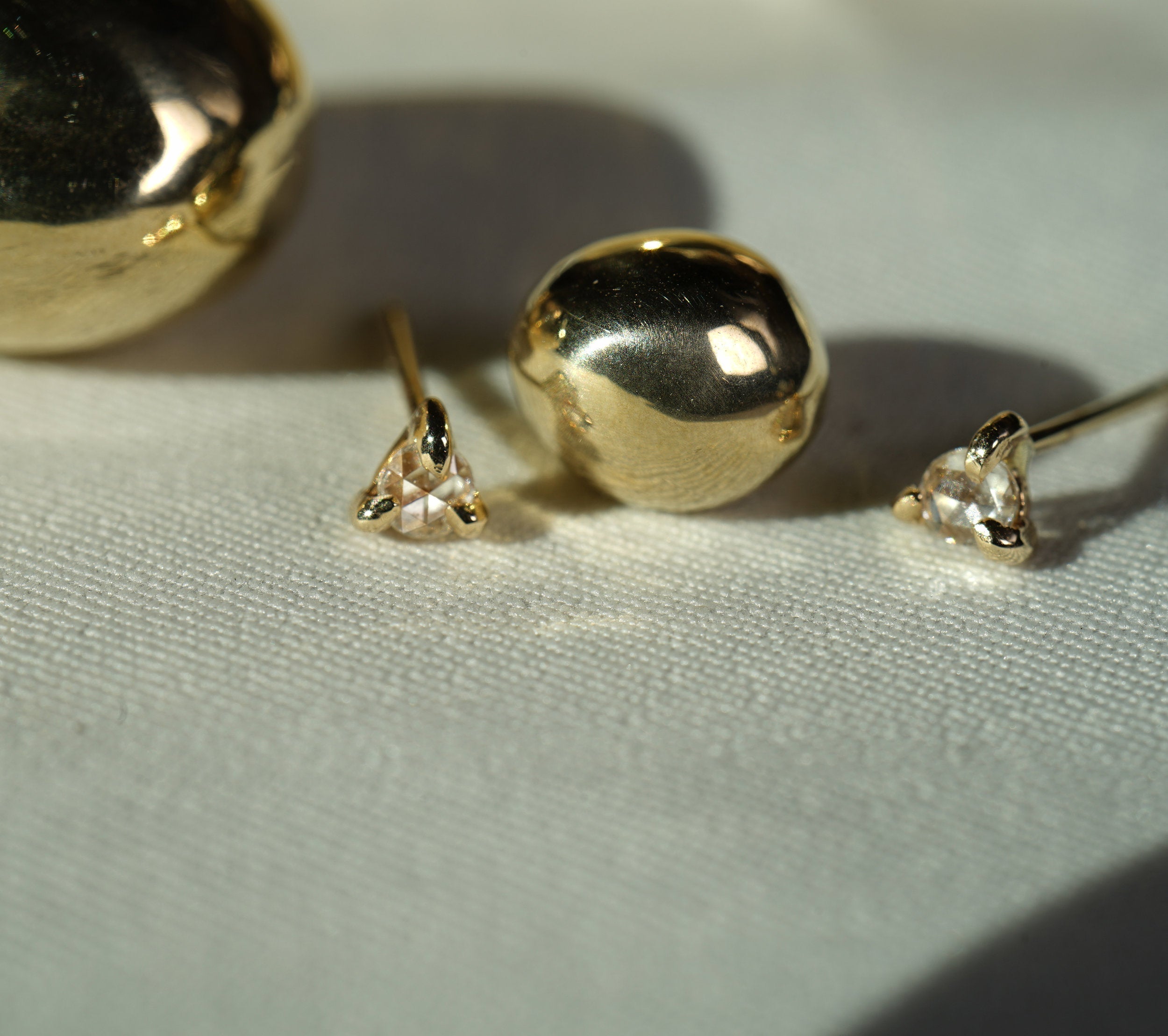 Selene Stud with Alternate Stone